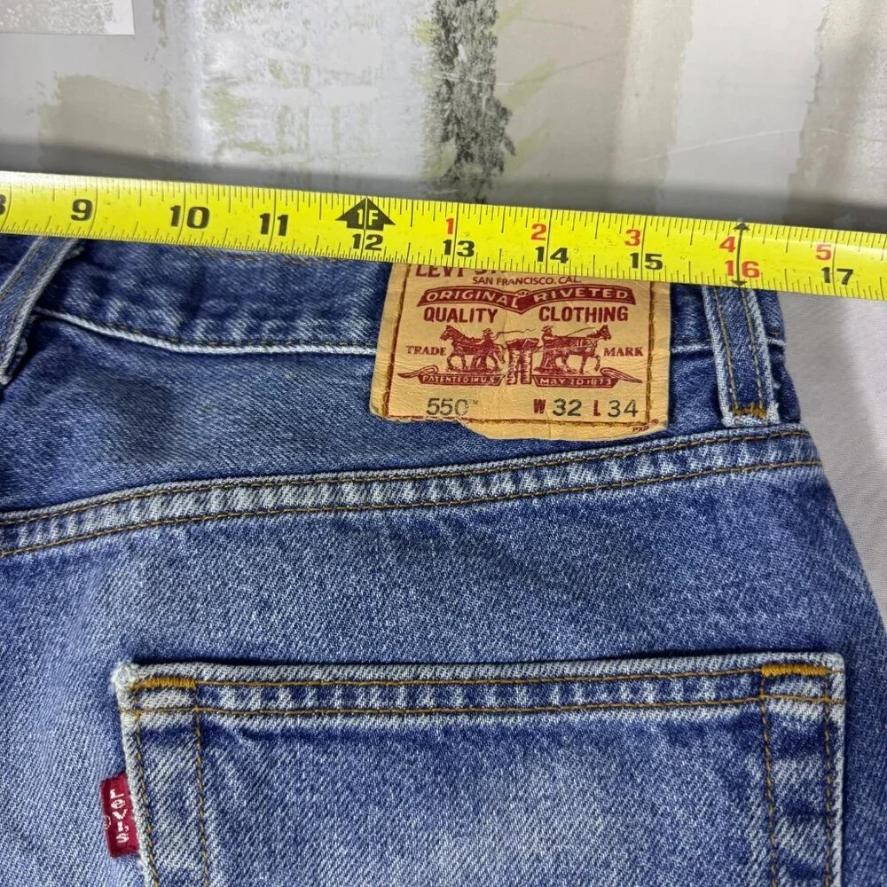 Levis levi 550
